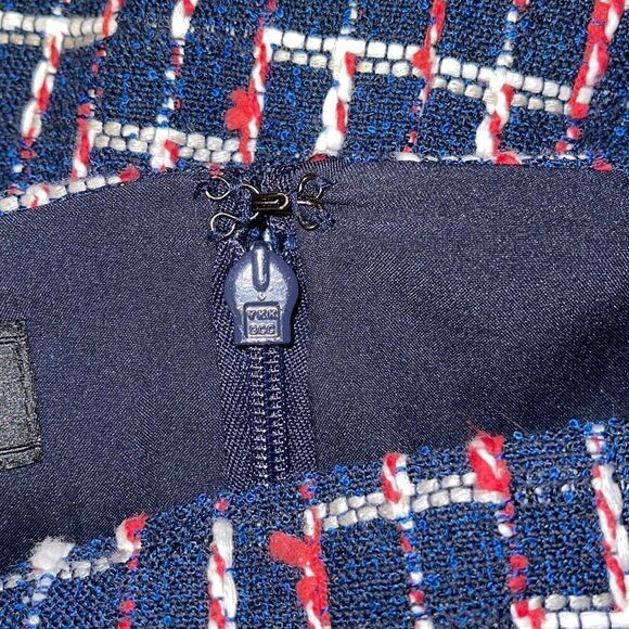 TALBOTS Boucle Navy White, Blue & Red Wrap Skirt With Slit - Picture 14 of 16